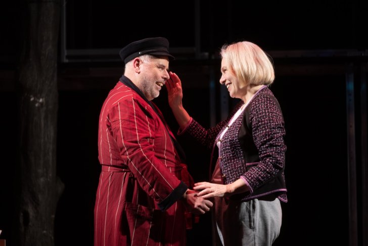 Hans und Grete teilen innigen Moment